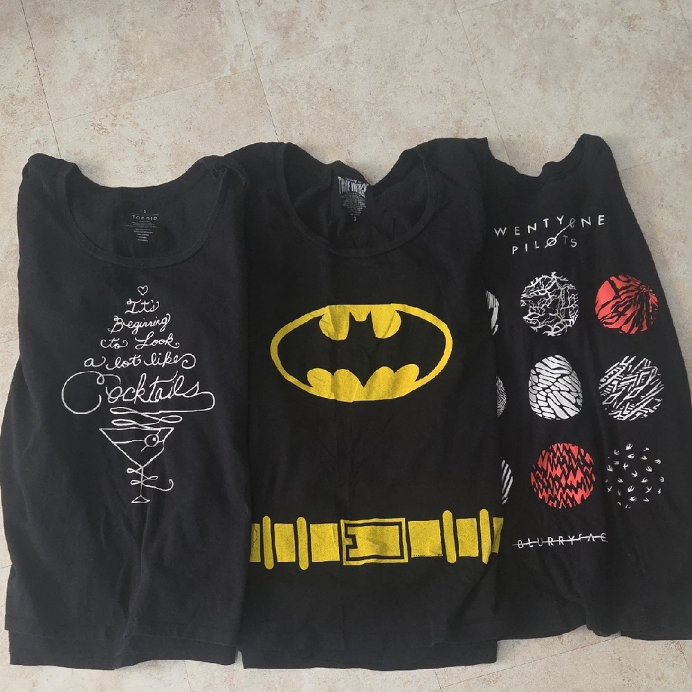3 Torrid Shirts, Size 3